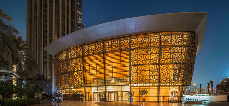At the Top + Dubai Opera Tour